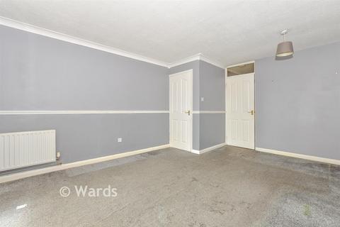 3 Bentley Close, Chatham, ME5 8UH