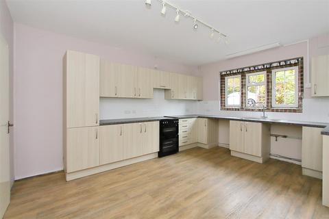 undefined, Campbell Road, Salisbury