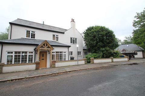 undefined, Two Waters Road, Hemel Hempstead