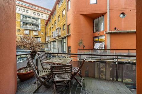 2 bedroom flat for sale, Shad Thames, London SE1