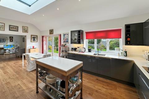 3 bedroom detached bungalow for sale, Ridgefield Gardens, Highcliffe, Dorset. BH23 4QG