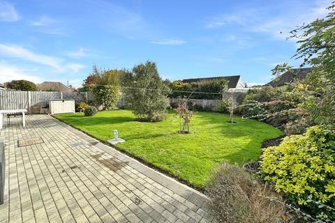 3 bedroom detached bungalow for sale, Ridgefield Gardens, Highcliffe, Dorset. BH23 4QG