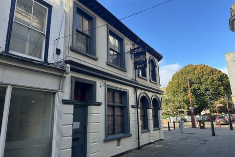 undefined, The Mitre, 5 and 5A George Street, Great Yarmouth, Norfolk NR30 1HR