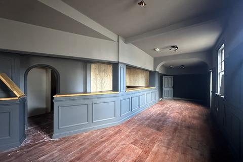 undefined, The Mitre, 5 and 5A George Street, Great Yarmouth, Norfolk NR30 1HR