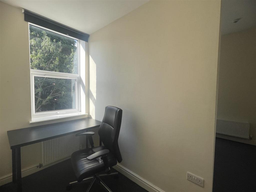 Bedroom Six Study Area