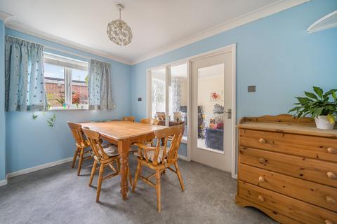 4 bedroom semi-detached house for sale, Southfields Close, Bishops Waltham, Southampton, Hampshire, SO32