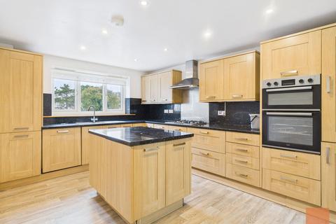 3 bedroom semi-detached house to rent, Meneth, Gweek
