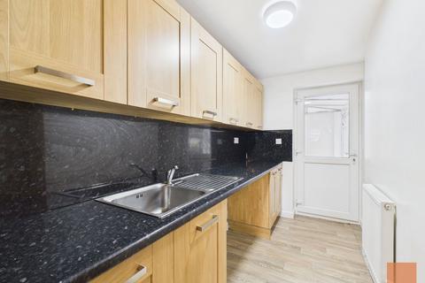 3 bedroom semi-detached house to rent, Meneth, Gweek