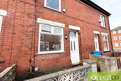2 bedroom terraced house to rent, Woodfield Grove, Salford M30