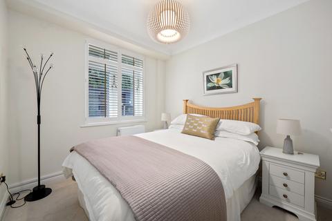 2 bedroom apartment for sale, Pemberton Row, EC4A