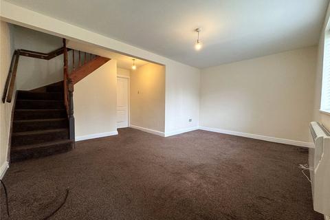 2 bedroom semi-detached house to rent, Newhey Road, Rochdale OL16
