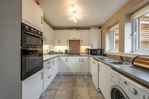 undefined, 8 Knoll Park Avenue, Galashiels