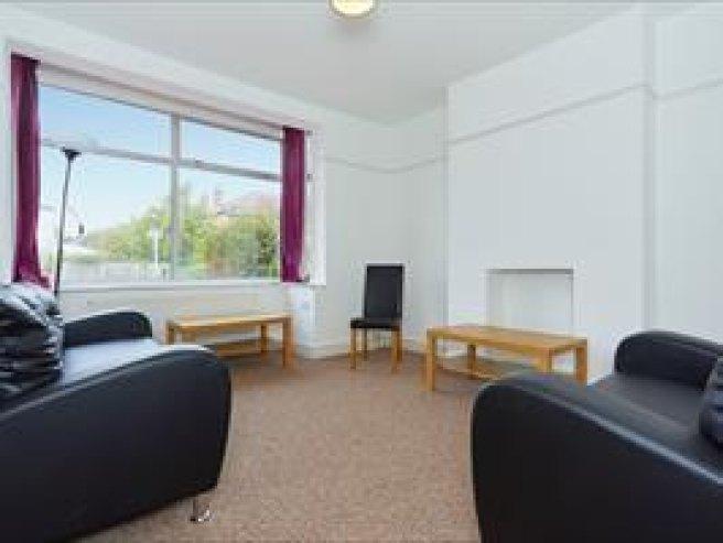 Woodland-way-cr4-2dy-995106