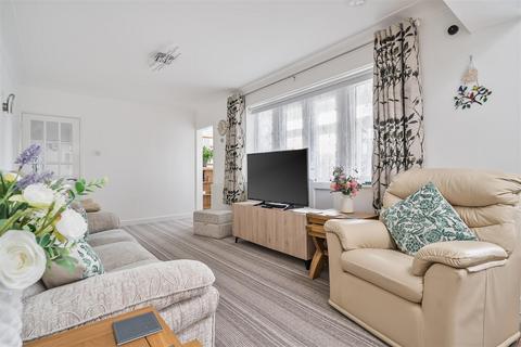 4 bedroom detached bungalow for sale, Bowes Avenue, Margate