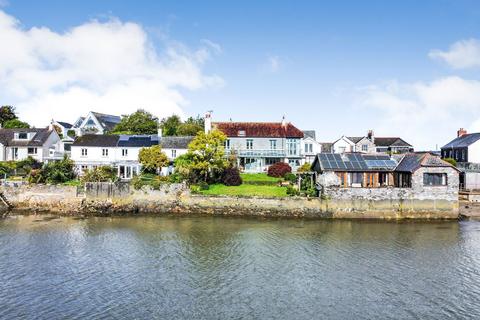 4 bedroom end of terrace house for sale, Saltash PL12