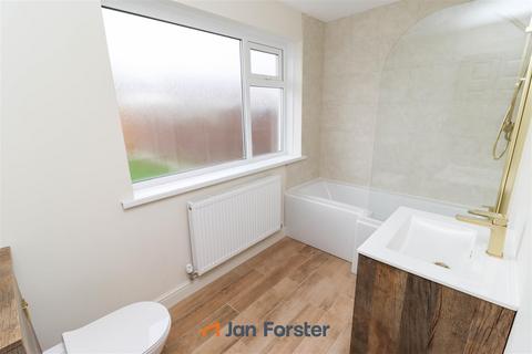 undefined, Acacia Grove, Hebburn