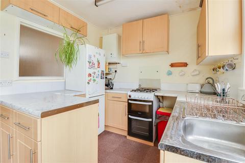 undefined, Hainault Avenue, Westcliff-On-Sea SS0