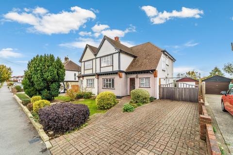 Thorndon Gardens, Stoneleigh