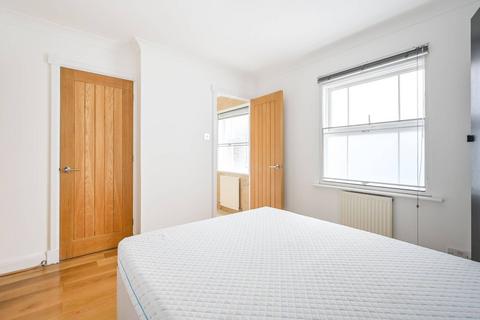 3 bedroom flat to rent, Ensign Street, Tower Hill, London, E1