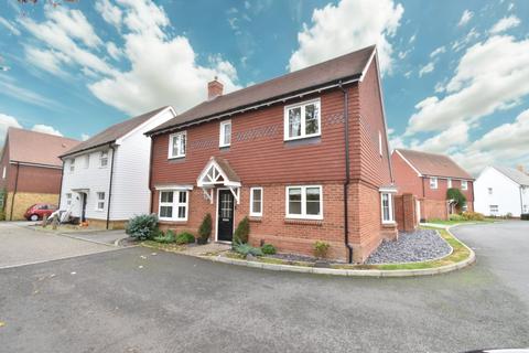 4 bedroom detached house for sale, Seal Drive, Harrietsham, Maidstone, ME17