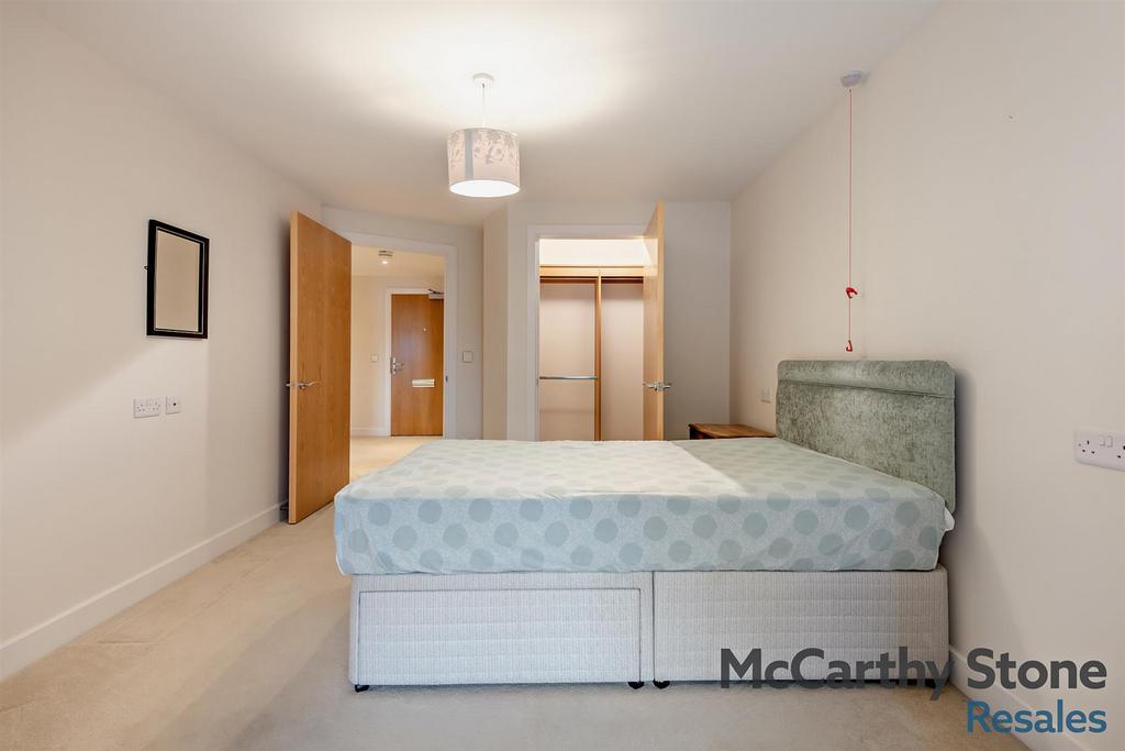 8669305-interior06-800.jpg