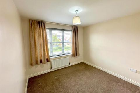 4 bedroom terraced house to rent, Edward Pease Way, Darlington