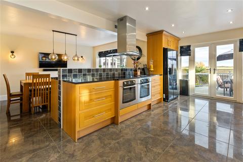 5 bedroom detached house for sale, Stockwith Road, Walkerith, Gainsborough, Lincolnshire, DN21