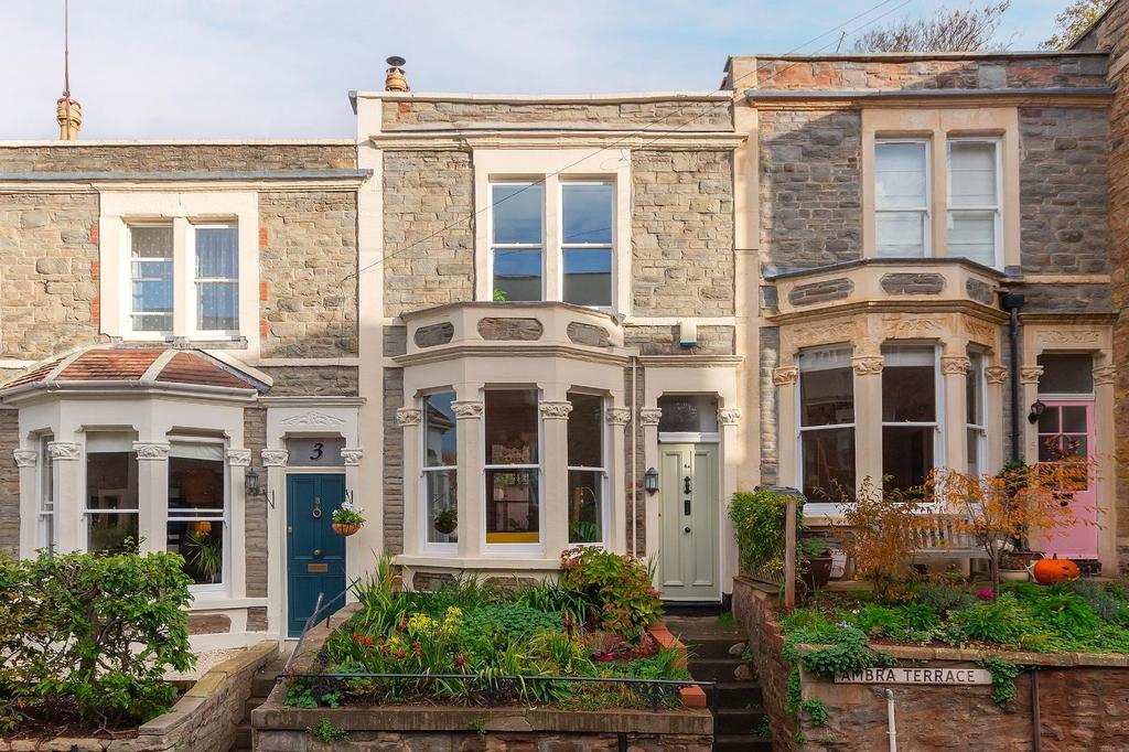 0 A4 TCD - External H.jpg