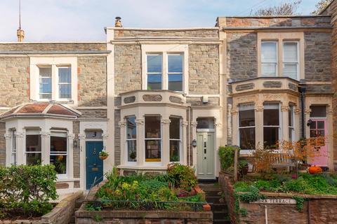undefined, Ambra Terrace, Cliftonwood