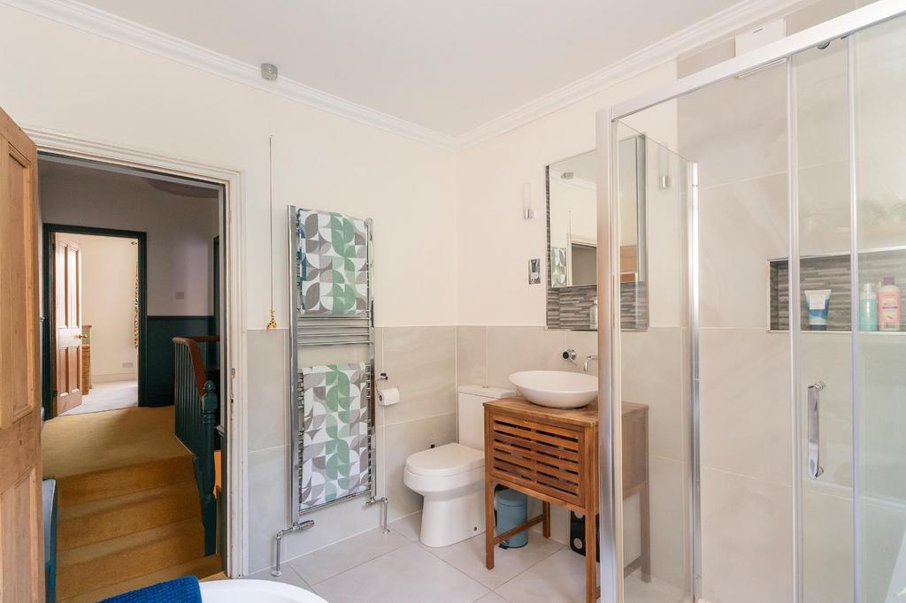 0 A4 TCD - Bathroom A.jpg