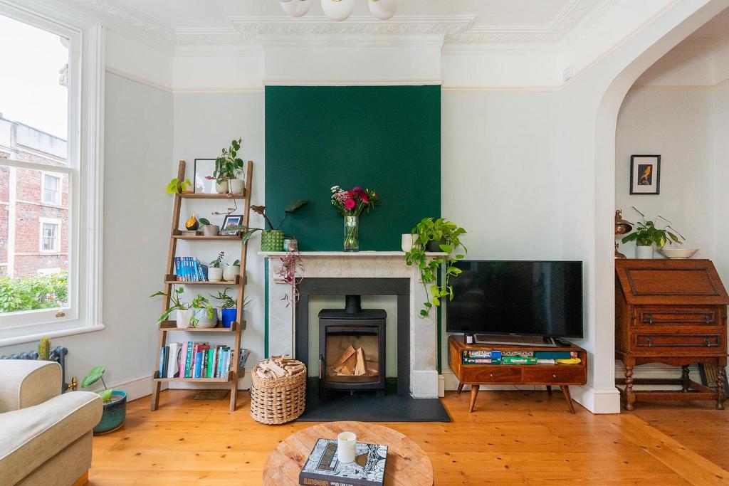 0 A4 TCD - Living Room A.jpg