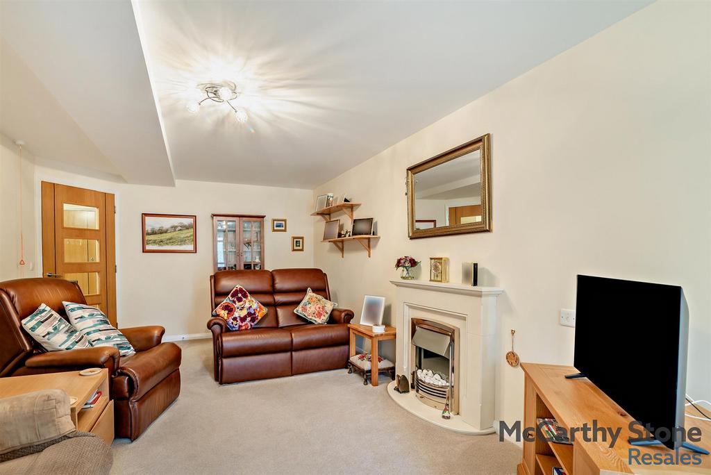 8668984-interior18-800.jpg