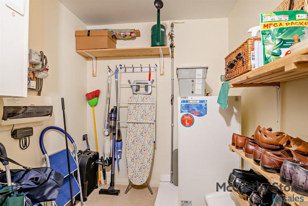 8668984-interior01-800.jpg