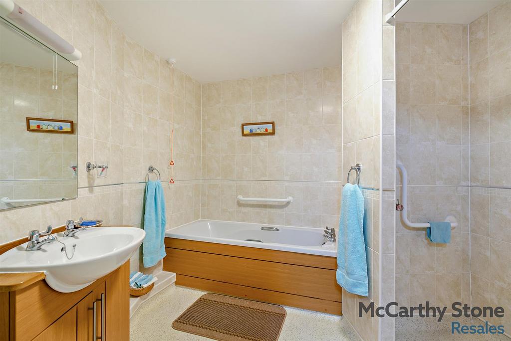 8668984-interior04-800.jpg