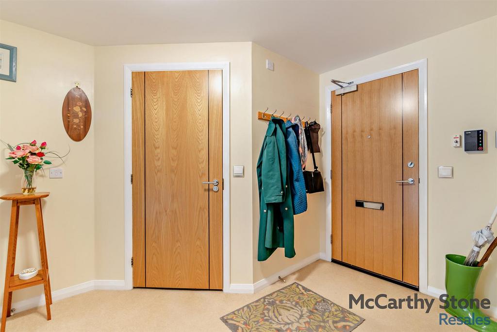 8668984-interior05-800.jpg