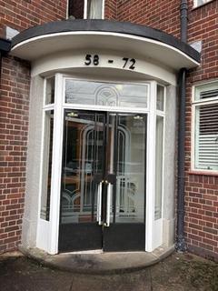 2 bedroom apartment to rent, Wilmslow Road, Manchester M14