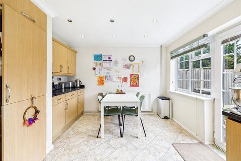 4 bedroom end of terrace house for sale, Juniper Crescent, Witham, Essex, CM8