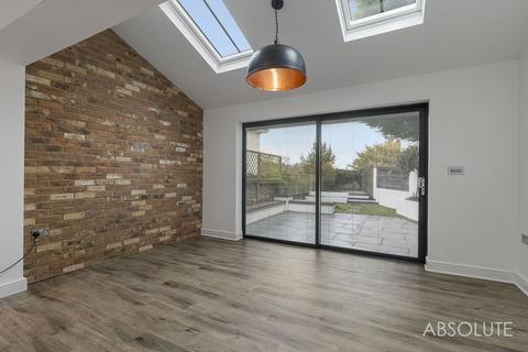2 bedroom semi-detached house for sale, Woodend, Torquay, TQ1