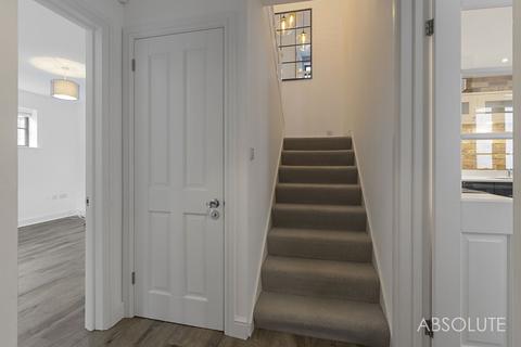 2 bedroom semi-detached house for sale, Woodend, Torquay, TQ1