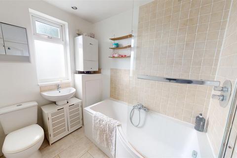 52 Baildon Road, Baildon, Shipley, BD17 6AG