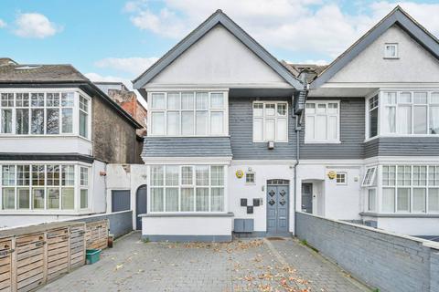 undefined, Ellesmere Road, Chiswick, London, W4