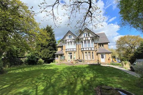 1 bedroom flat for sale, Bingley Road, Shipley