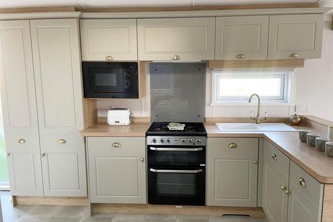 2 bedroom park home for sale, Broadland Sands Holiday Park