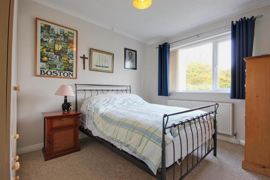 Bedroom 1 (rear)