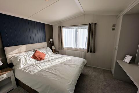 2 bedroom static caravan for sale, Hutton Sessay Thirsk