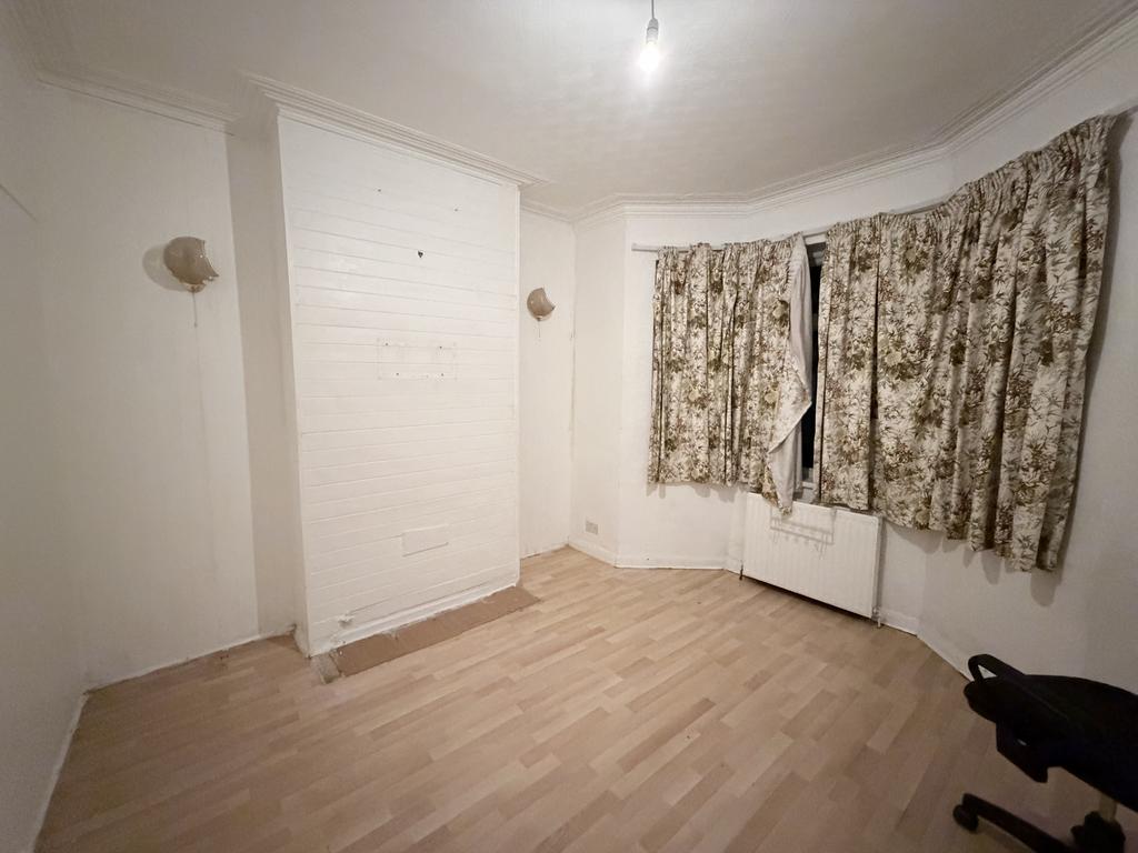 2 Bedroom Terraced for Rent