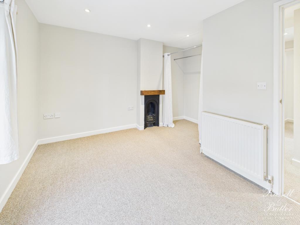 Cam02127 g0 pr0361 still010