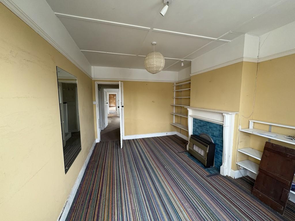 4 T202511051719.jpg