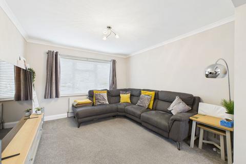 3 bedroom semi-detached house for sale, St Andrews Road, Tarring, Worthing, BN13