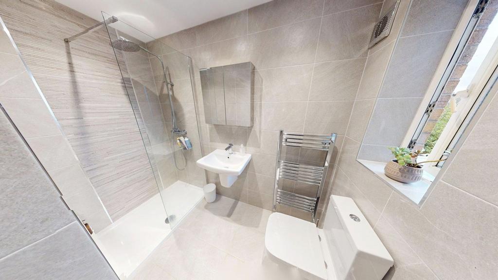 Ensuite
